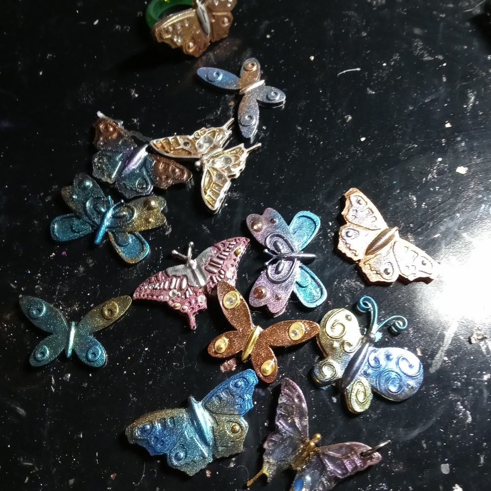 Butterfly Pendants. Magnets handmade in the USA by Jennifer Pagano
